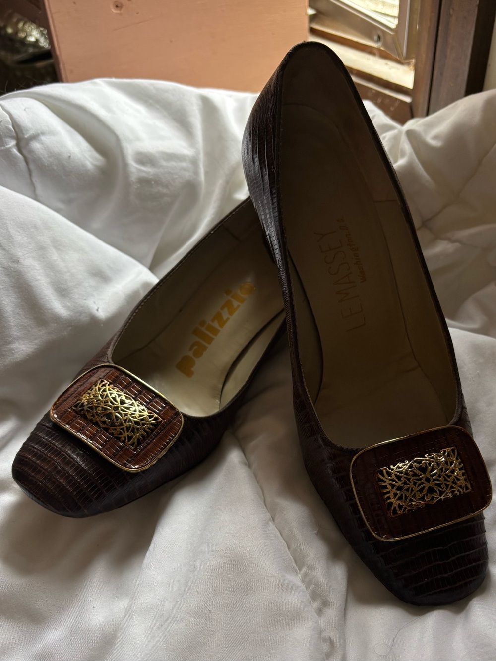 Vintage Palizzio Alligator Leather Dress Shoes with Decorative Buckle Size 6.5
